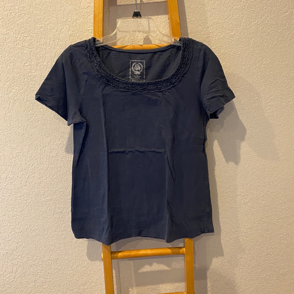 Merona navy blue T-shirt